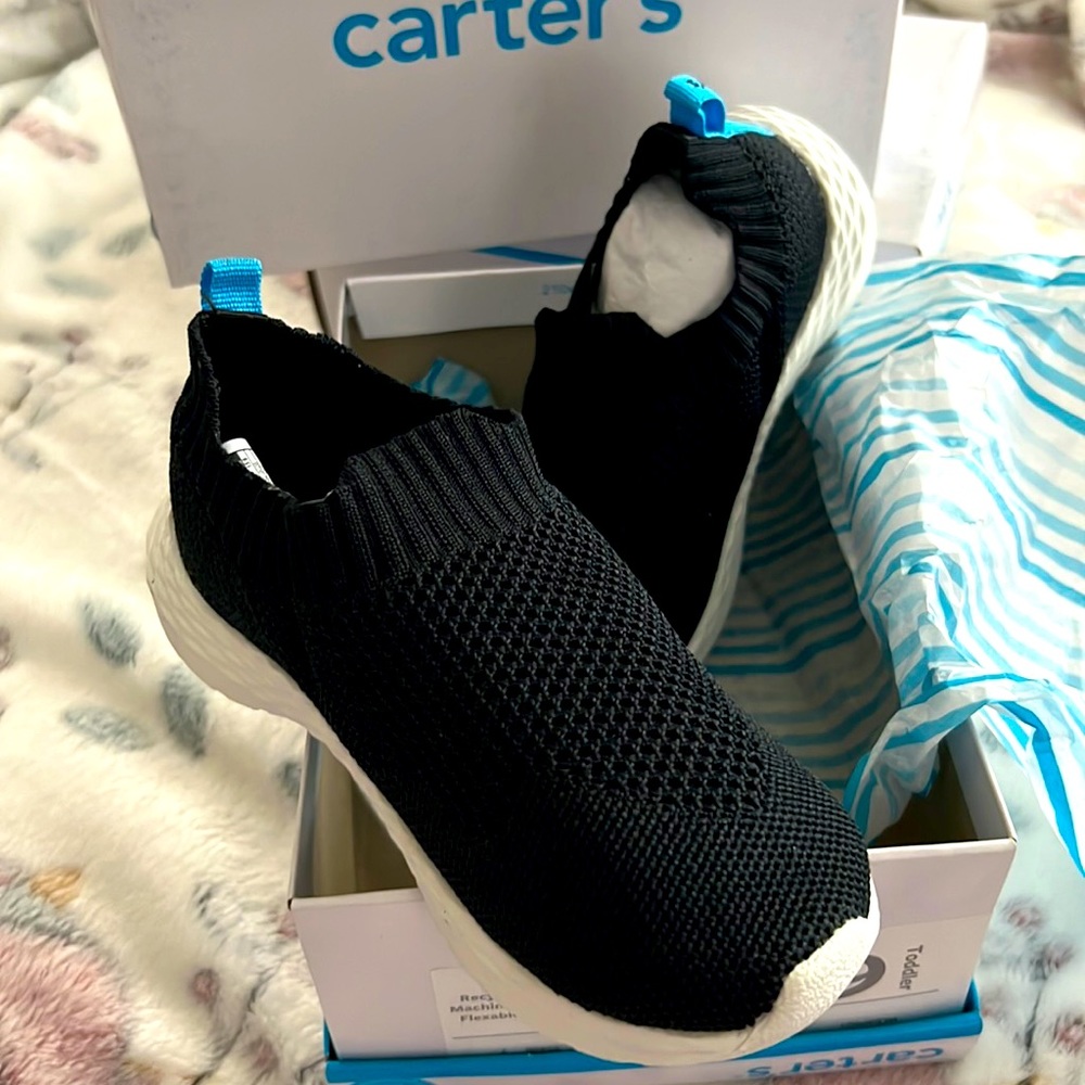 BNIB toddler  boy sneakers